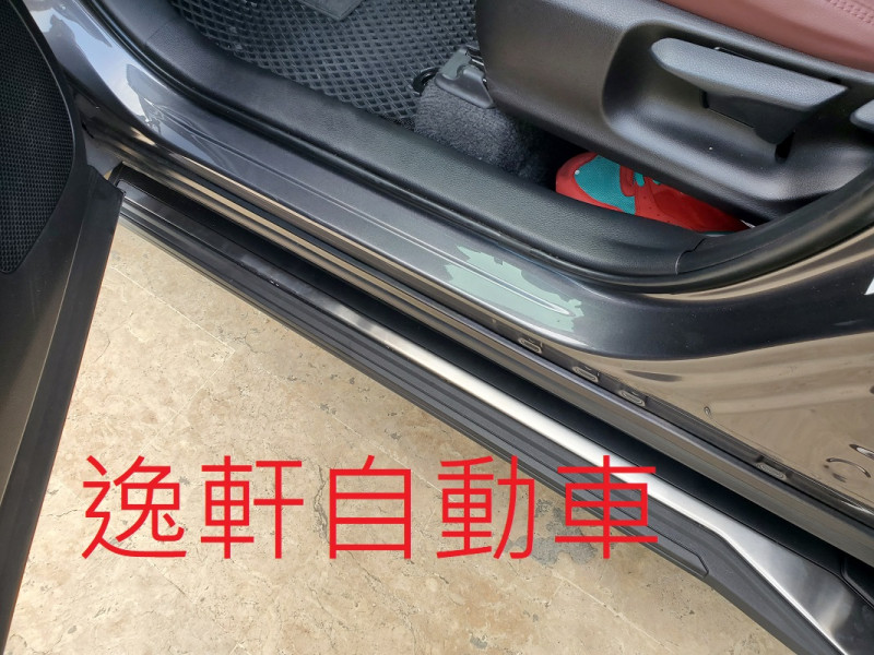 TOYOTA 2020~COROLLA CROSS專用 車美仕 原廠式樣 車側踏板 側踏